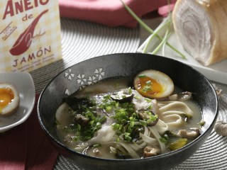 8 - Ramen with bacon, egg, mushrooms & chives